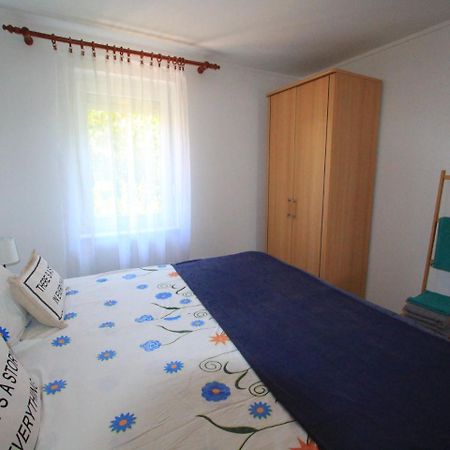 Velebit Apartments Dramalj Esterno foto