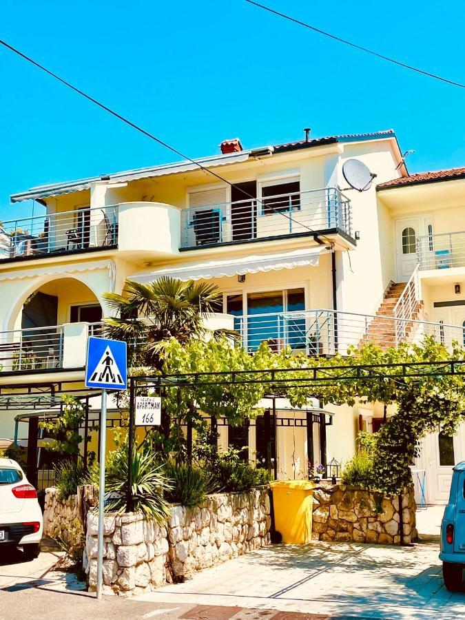 Velebit Apartments Dramalj Esterno foto