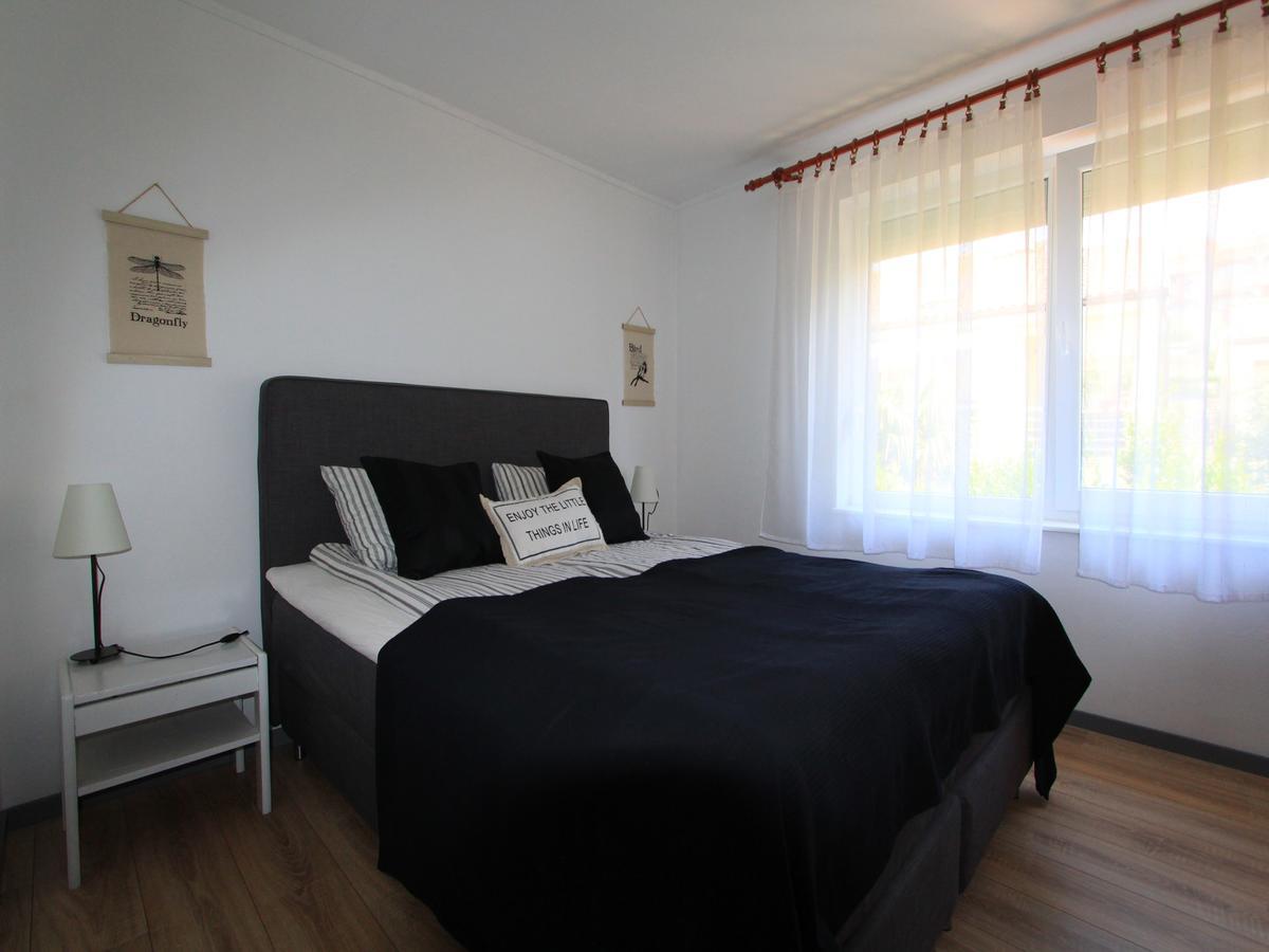 Velebit Apartments Dramalj Esterno foto
